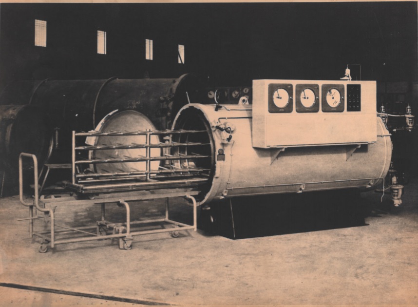 ancien autoclave lagarde 1965